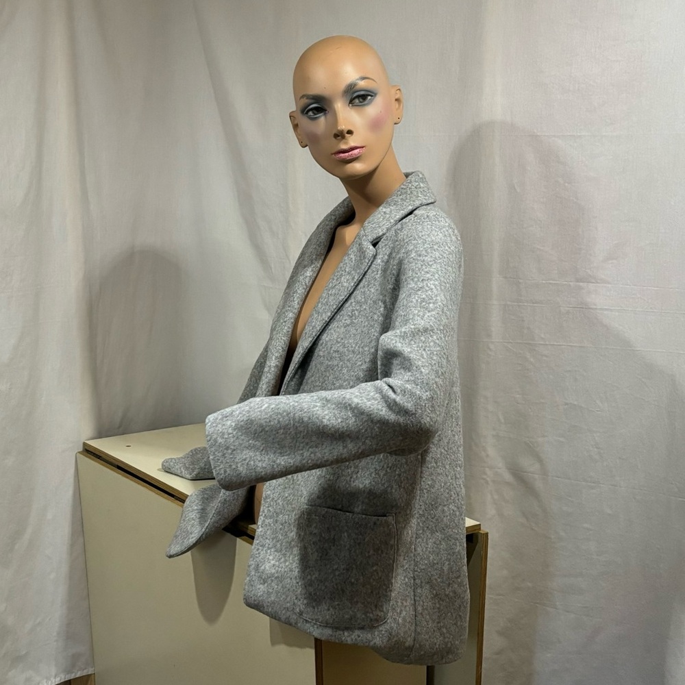 NWOT Simply Vera Vera Wang Light Gray Blazer Modern Minimalist Style Size Small